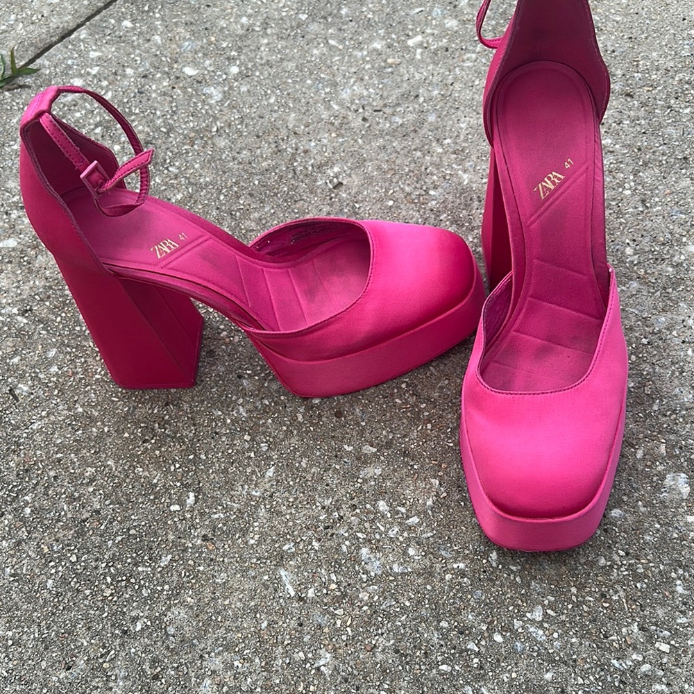 Zara Pink Chunky Platform Heels